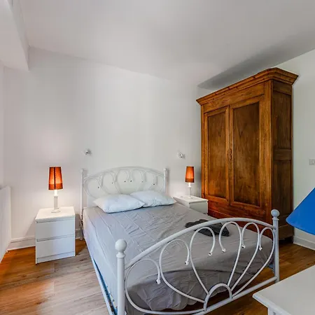 Rose Mousse - Abatilles شقة آركاشو